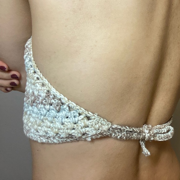 Pastel Croptop - Picture 3 of 3